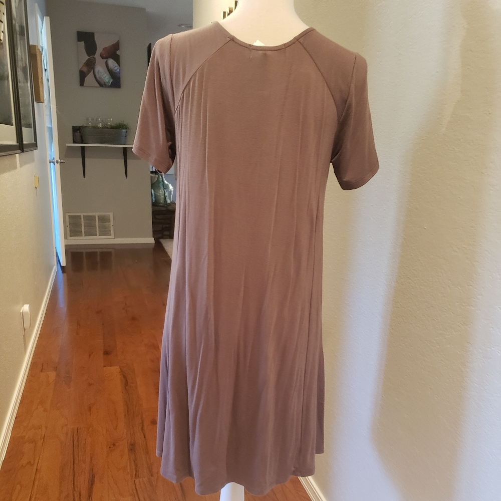 Tshirt dress. Perfect with sandals and for summer!